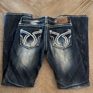 Boot cut jeans